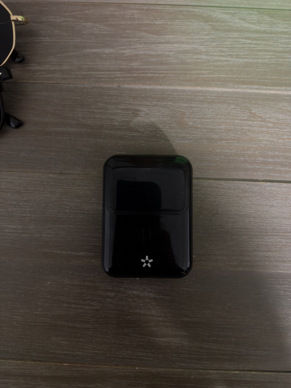 Ionix Magsafe Portable Charger - Cable Included